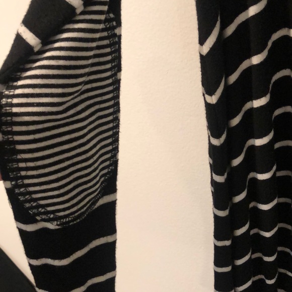 🖤ANTHROPOLOGIE LONG SLEEVE STRIP DRESS🖤 - Picture 5 of 7
